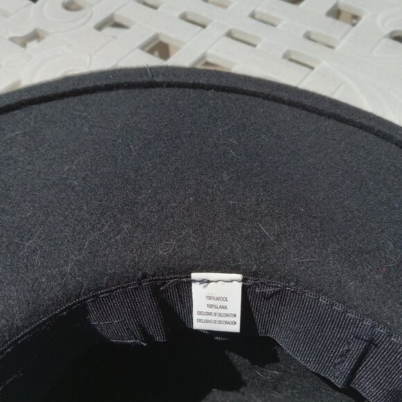 100% Wool Black Hat with Brim & Grosgrain Ribbon - Picture 3 of 4